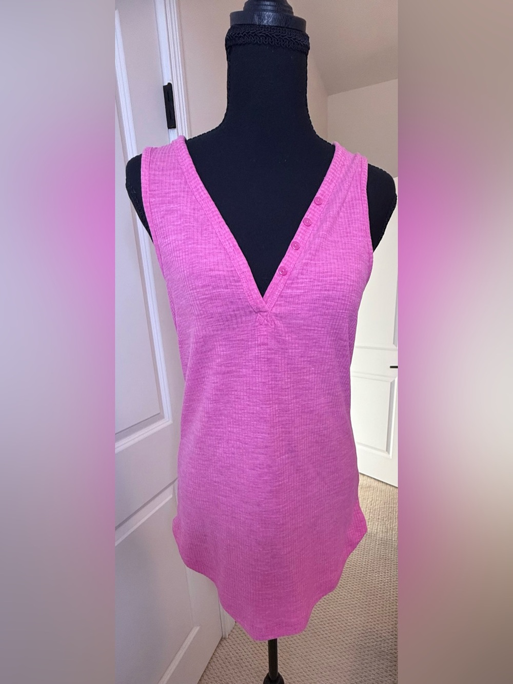 Zenana Outfitters Hot Pink V-Neck Sleeveless Tank